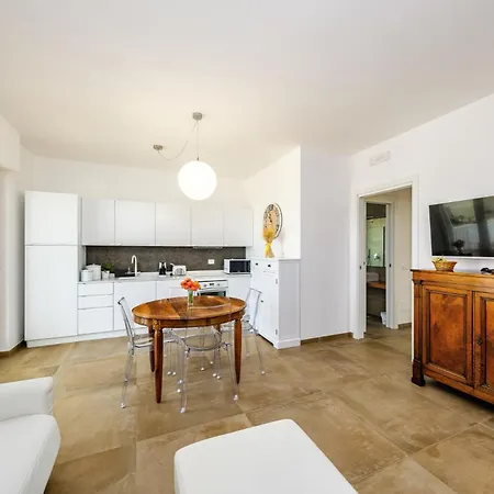 Helloapulia - Capitolo - Pool, Outdoor Kitchen & مونوبولي