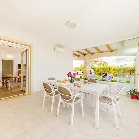 Helloapulia - Capitolo - Pool, Outdoor Kitchen & Вилла