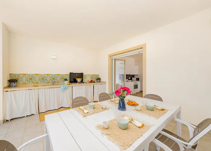 ヴィラ Helloapulia - Capitolo - Pool, Outdoor Kitchen & モノーポリ