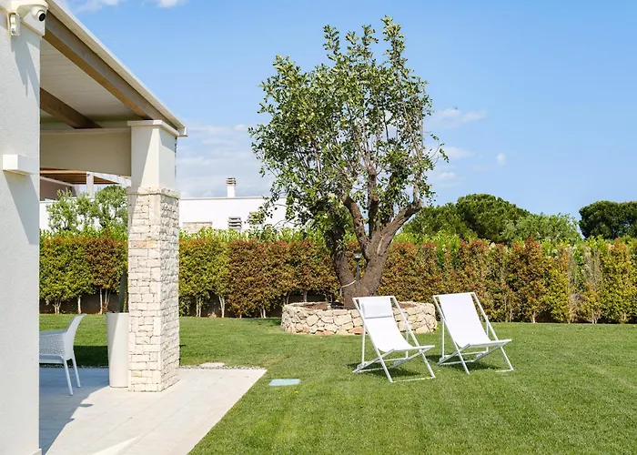 Helloapulia - Capitolo - Pool, Outdoor Kitchen & Монополи